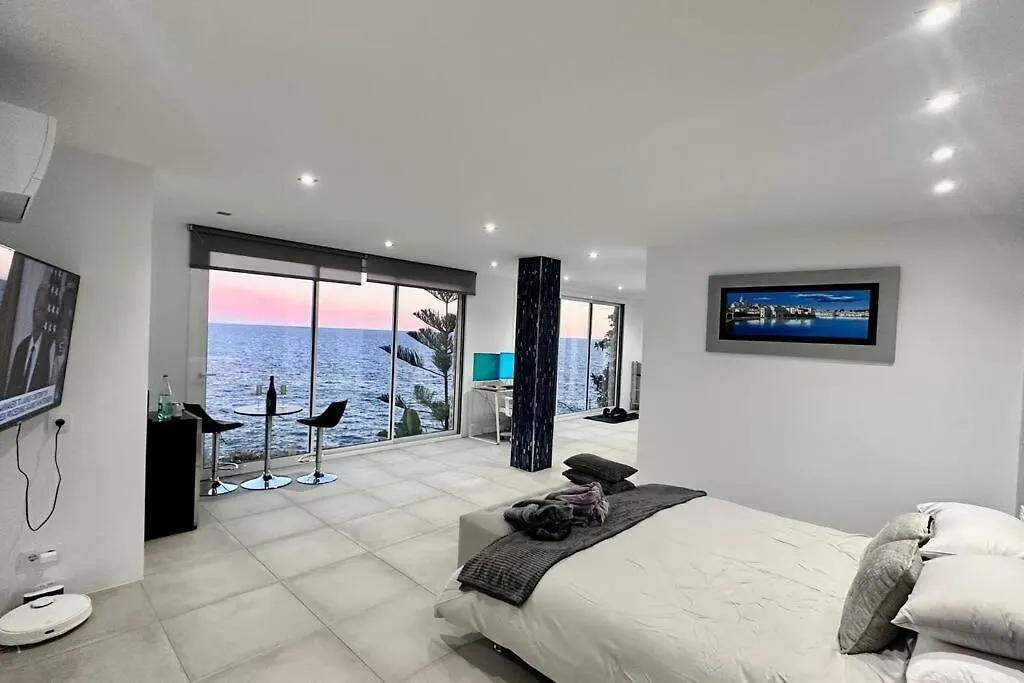 Villa En El Acantilado Lloret de Mar