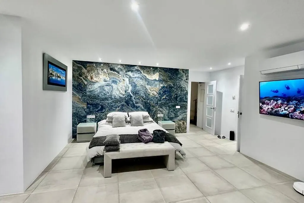 Villa En El Acantilado Lloret de Mar