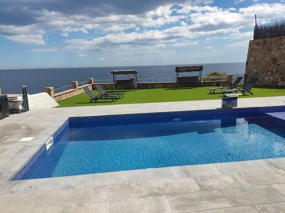 Villa En El Acantilado Lloret de Mar Spanje