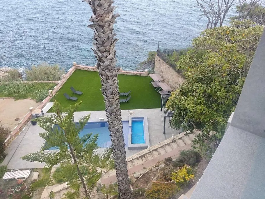 Villa En El Acantilado Lloret de Mar